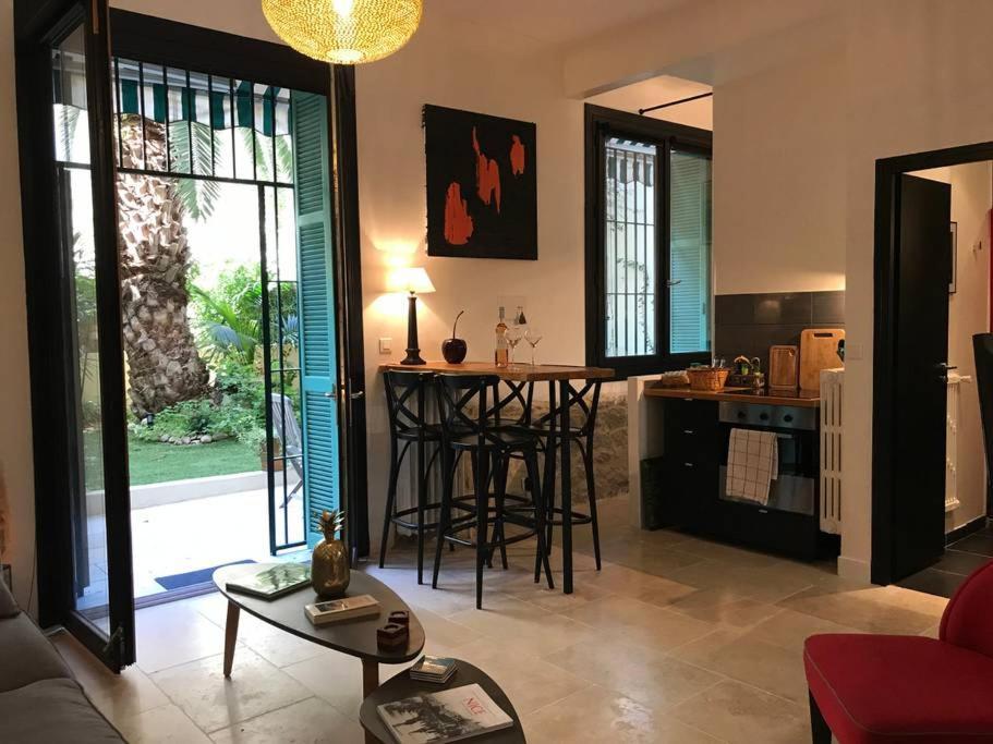 Homelivia, Luxueux Appartement Avec Jardin Prive Ница Екстериор снимка